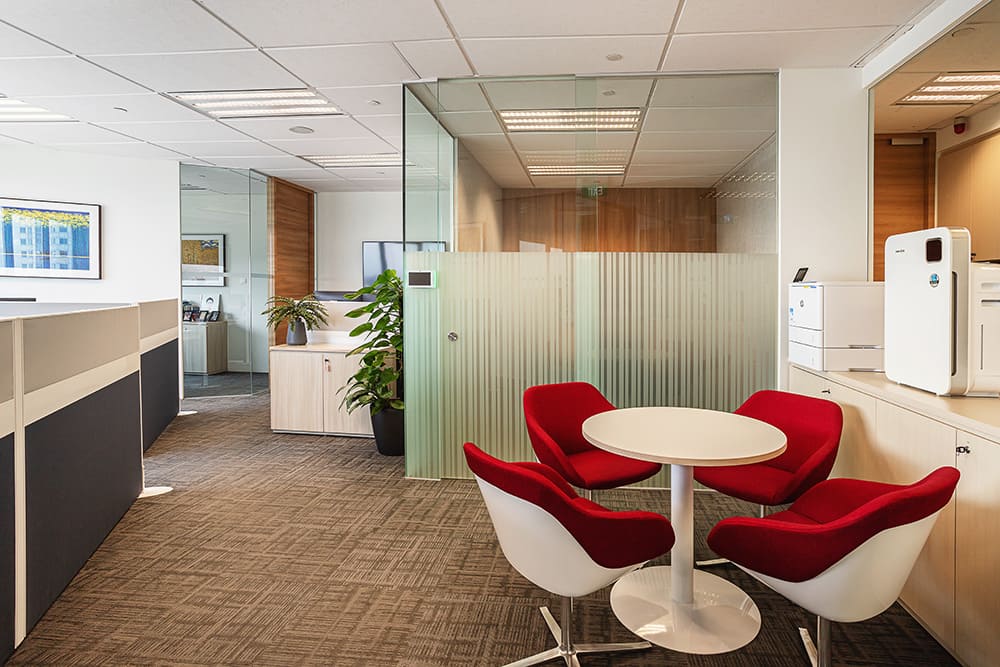 Office Design With Red Office Chairs